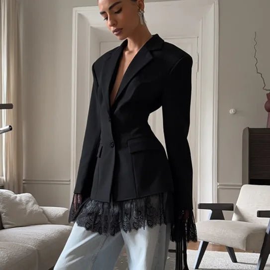 Blazer com detalhes de renda Joanna