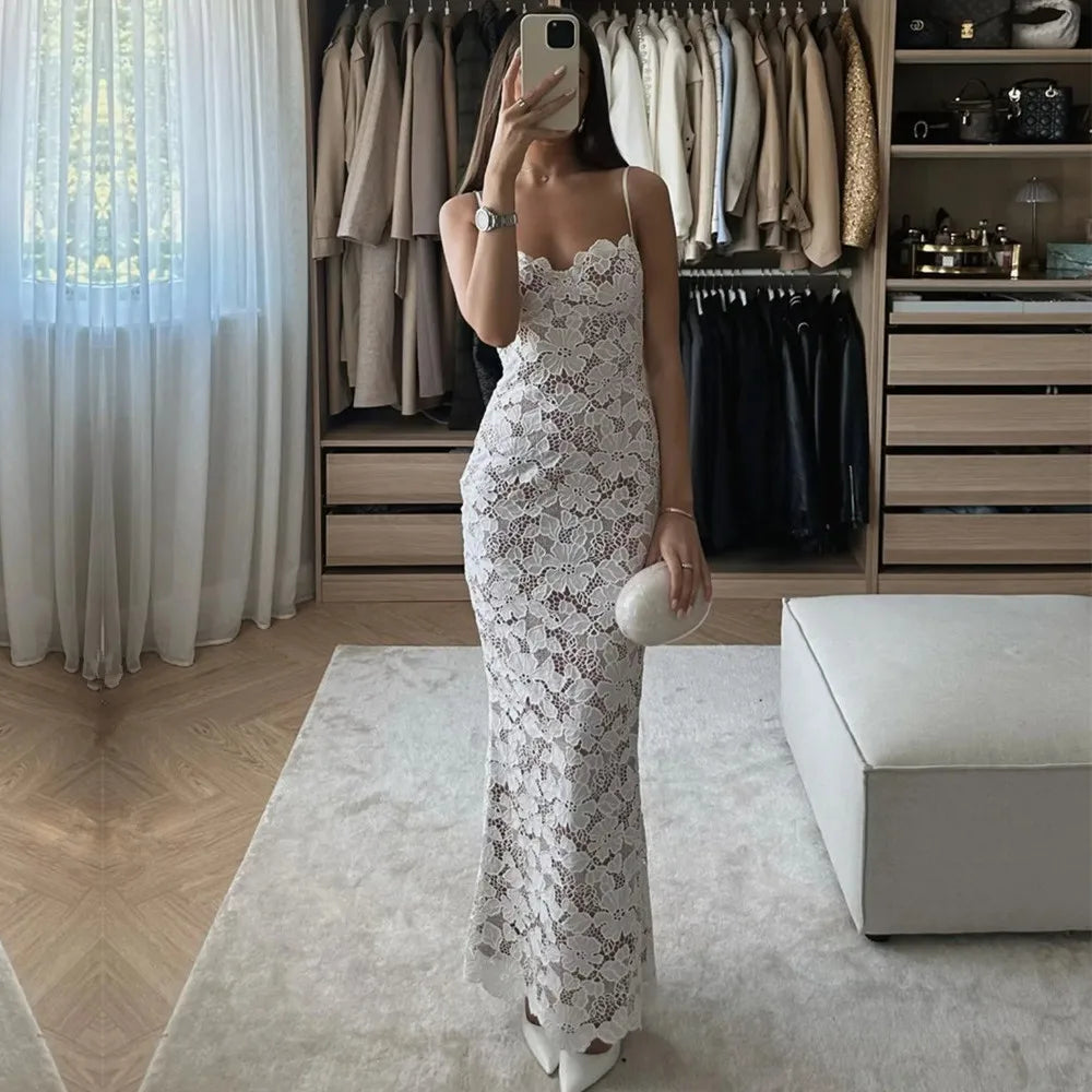 Vestido de renda com alças Joanna