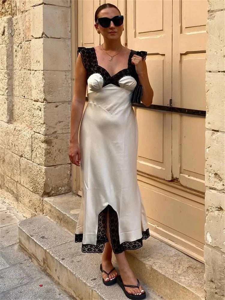 Vestido comprido em cetim e renda Joanna