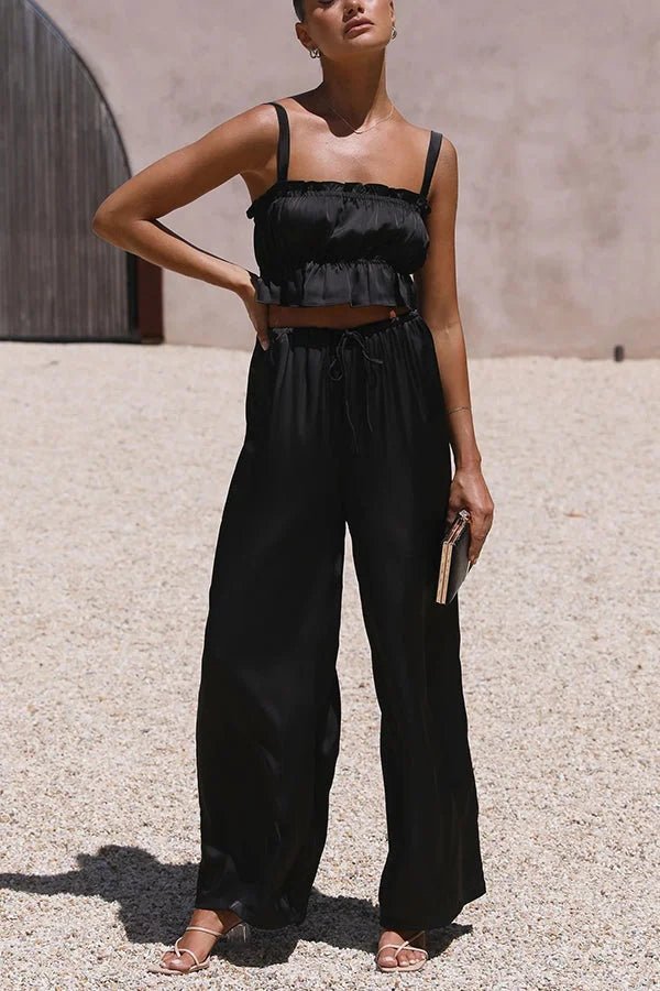 Conjunto Julianne de top com folhos e calças com cintura elástica