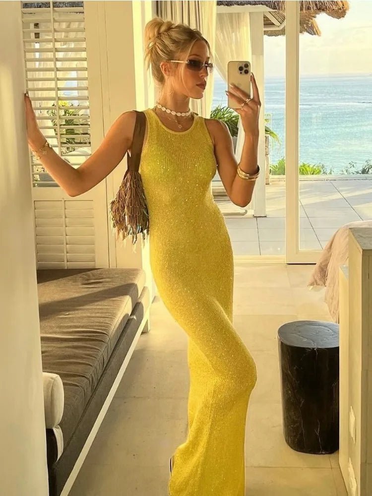 Vestido maxi Kaila sem mangas com lantejoulas