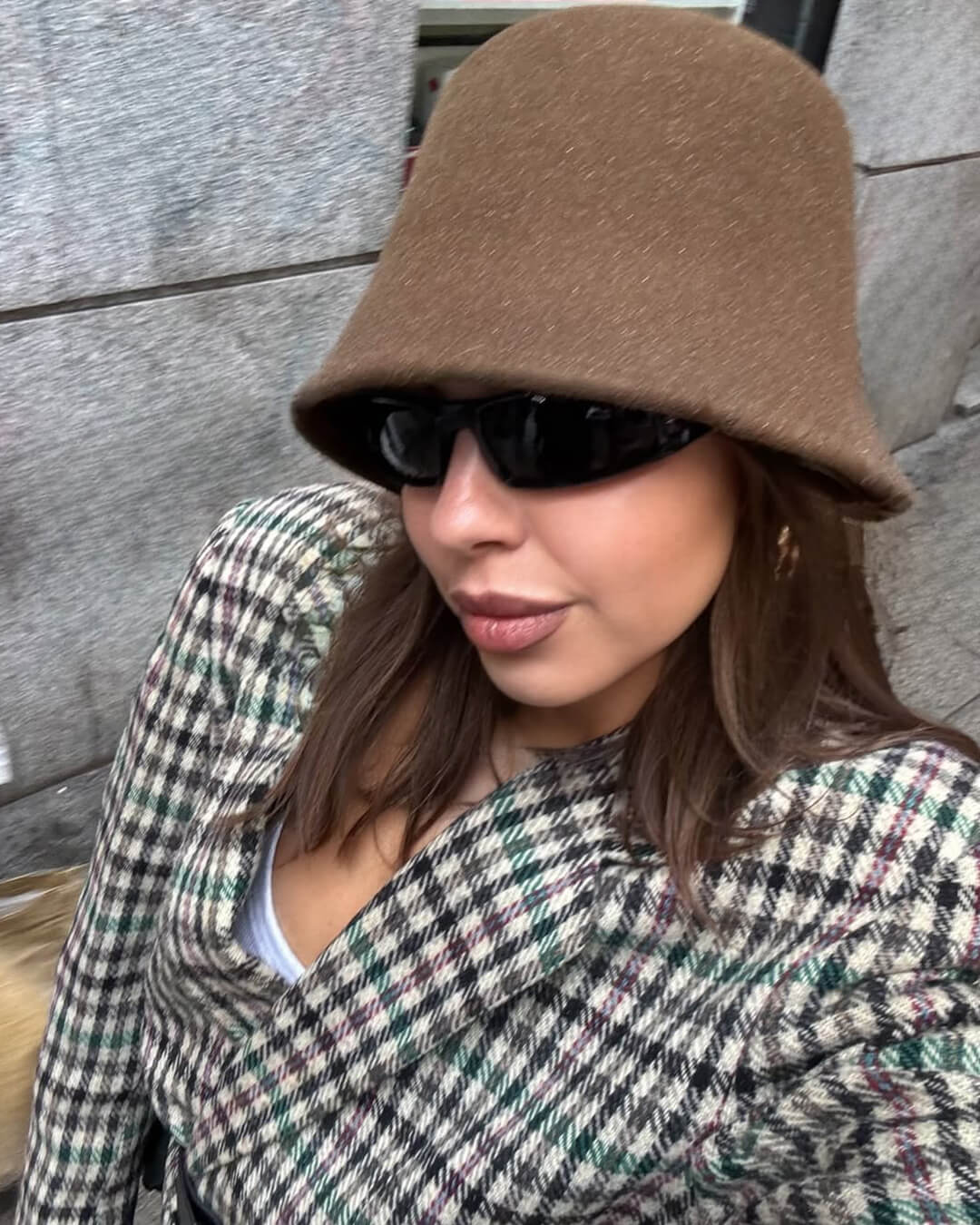 Chapéu bucket felpudo Kyla
