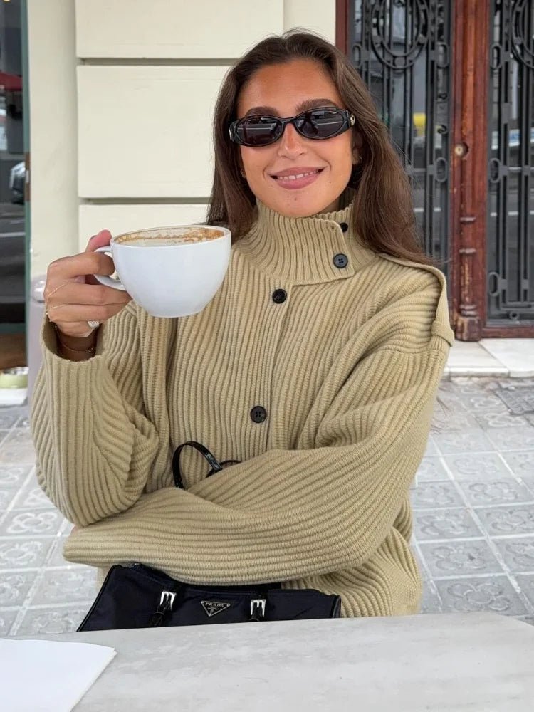 Casaco de malha com gola alta Kylie