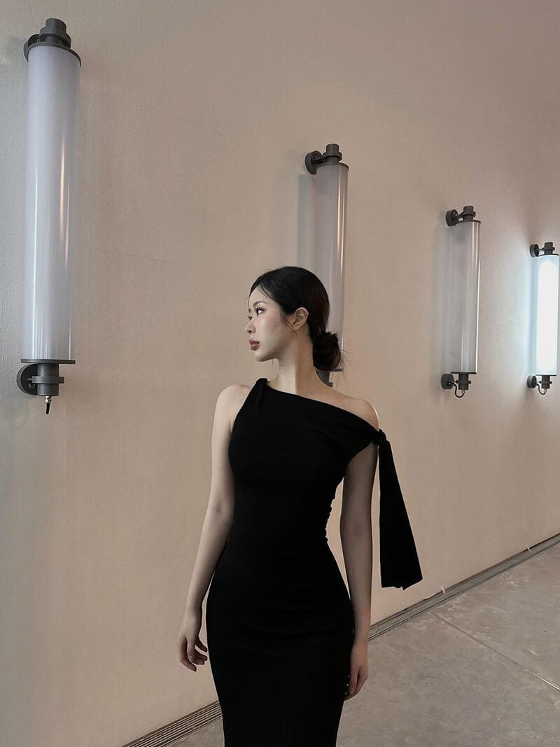 Vestido comprido com nó Kylie