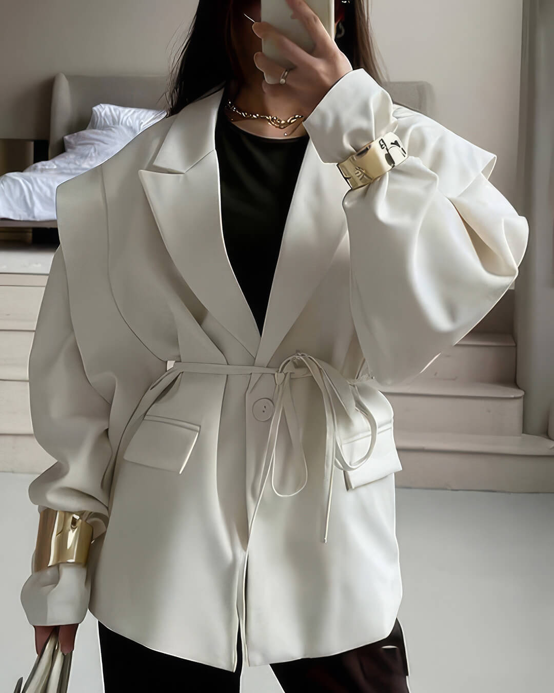 Blazer Leandra com mangas largas e cinto