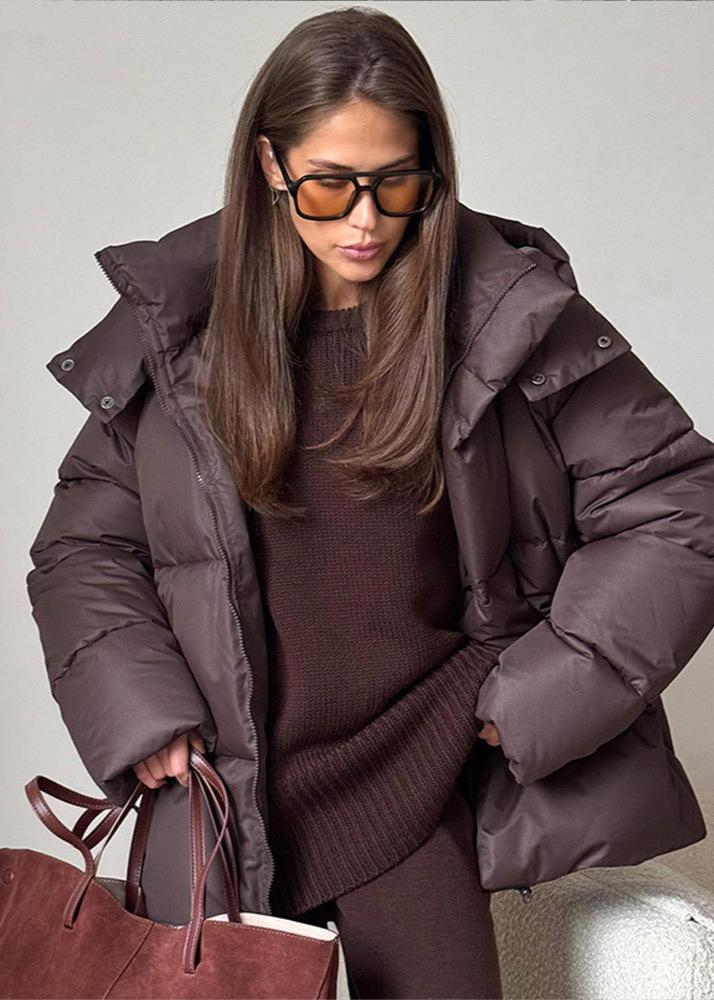 Casaco acolchoado oversized com capuz amovível Leila