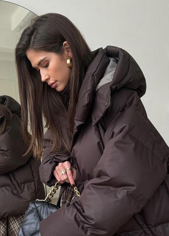 Casaco acolchoado oversized com capuz amovível Leila