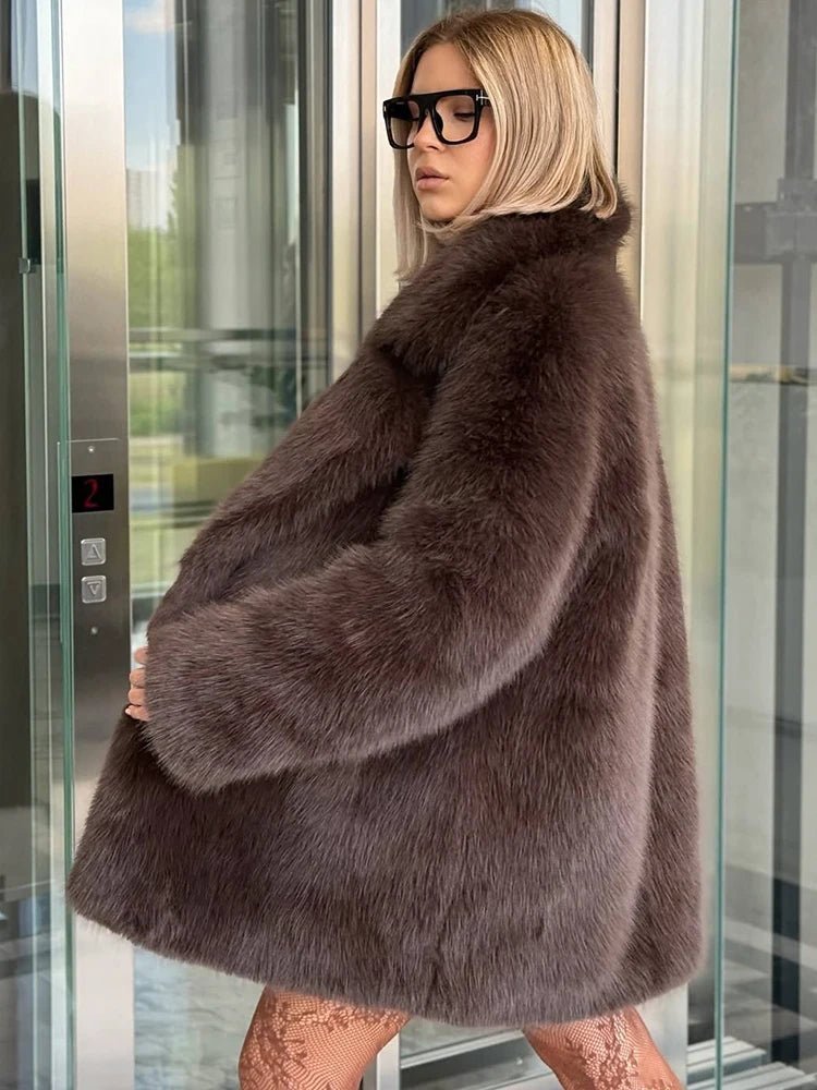 Casaco oversized de pelo sintético Lena