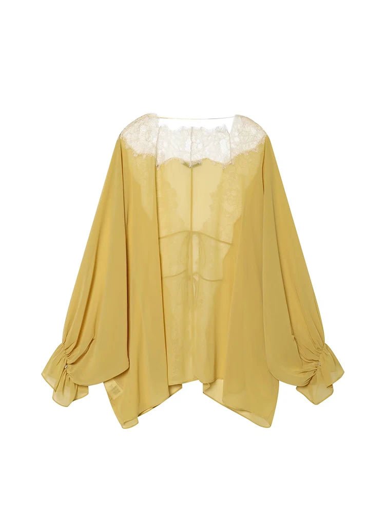 Blusa de renda em patchwork Lisa