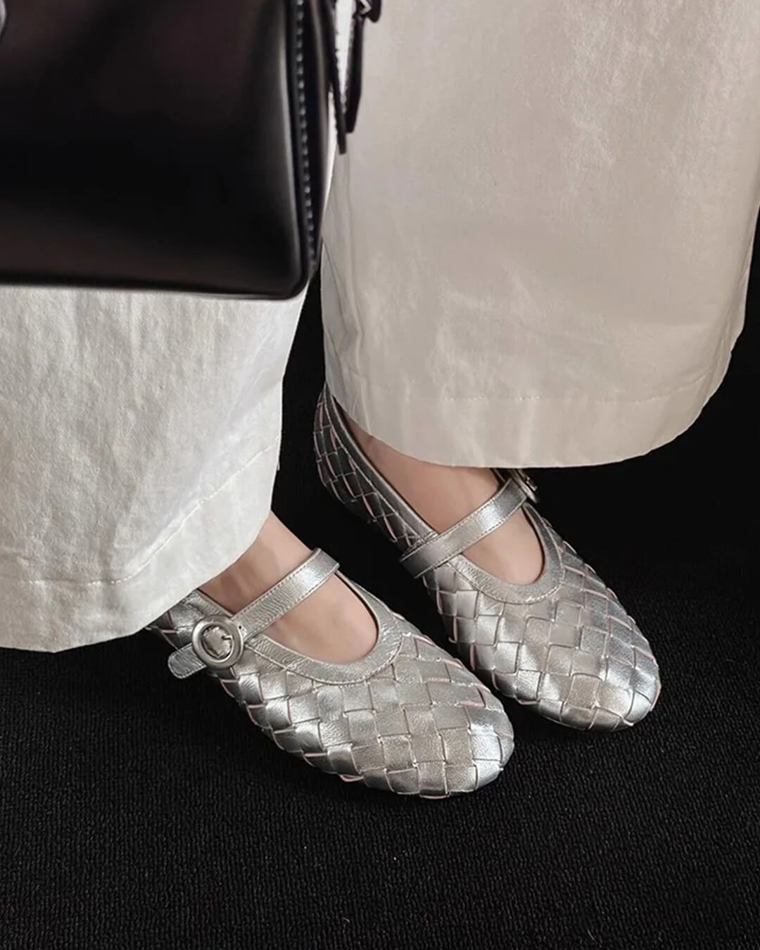 Sapatos rasos em pele entrançada Lisbeth