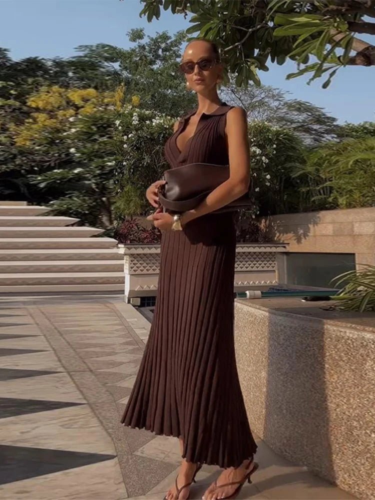 Vestido maxi Lise de malha plissada sem mangas