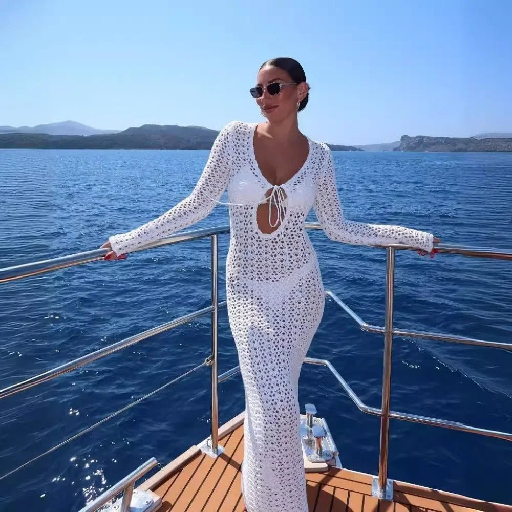 Vestido de praia em croché com recortes Lori