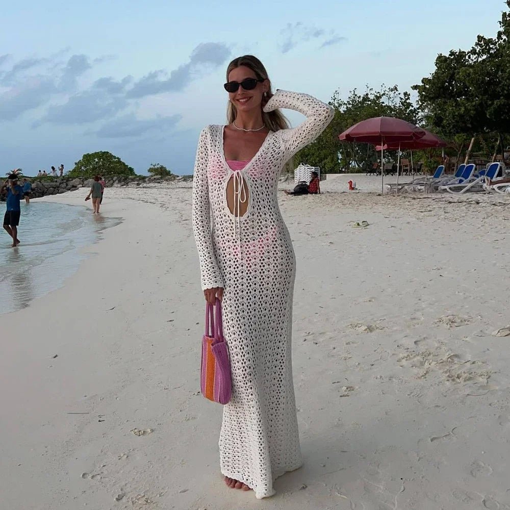 Vestido de praia em croché com recortes Lori