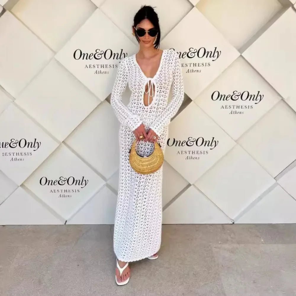 Vestido de praia em croché com recortes Lori