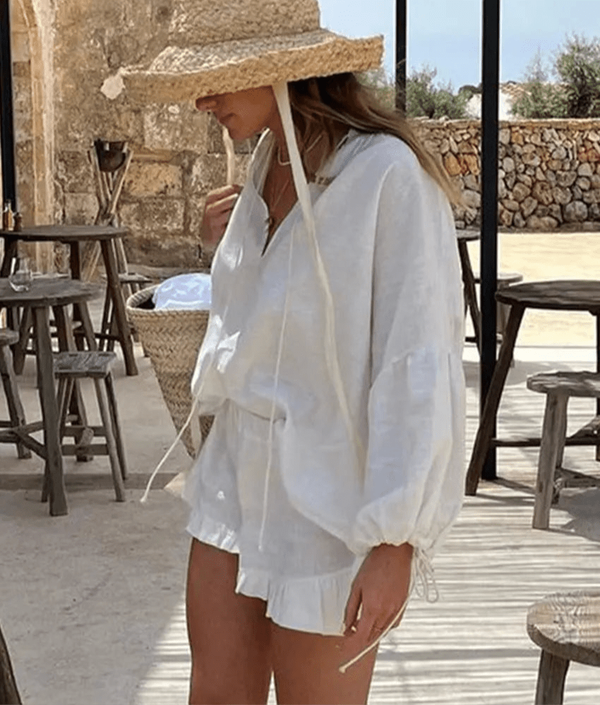 Conjunto Luna de blusa de manga comprida com folhos e calções