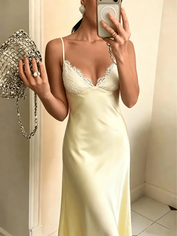Vestido midi Margot em cetim com renda