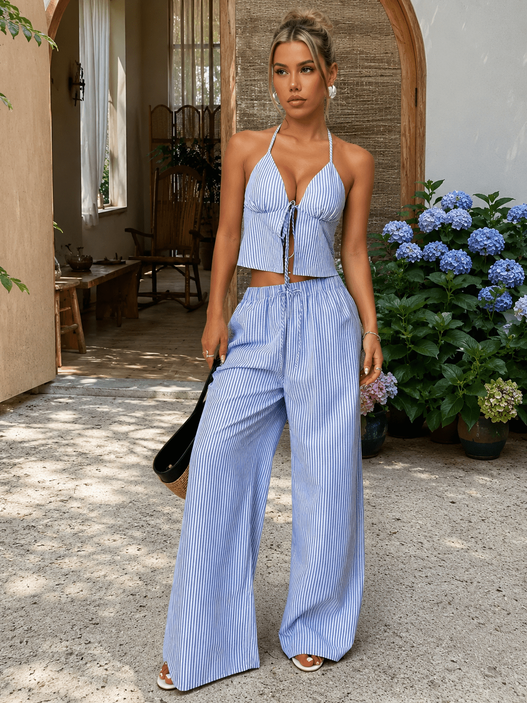 Conjunto Mary de top halter às riscas