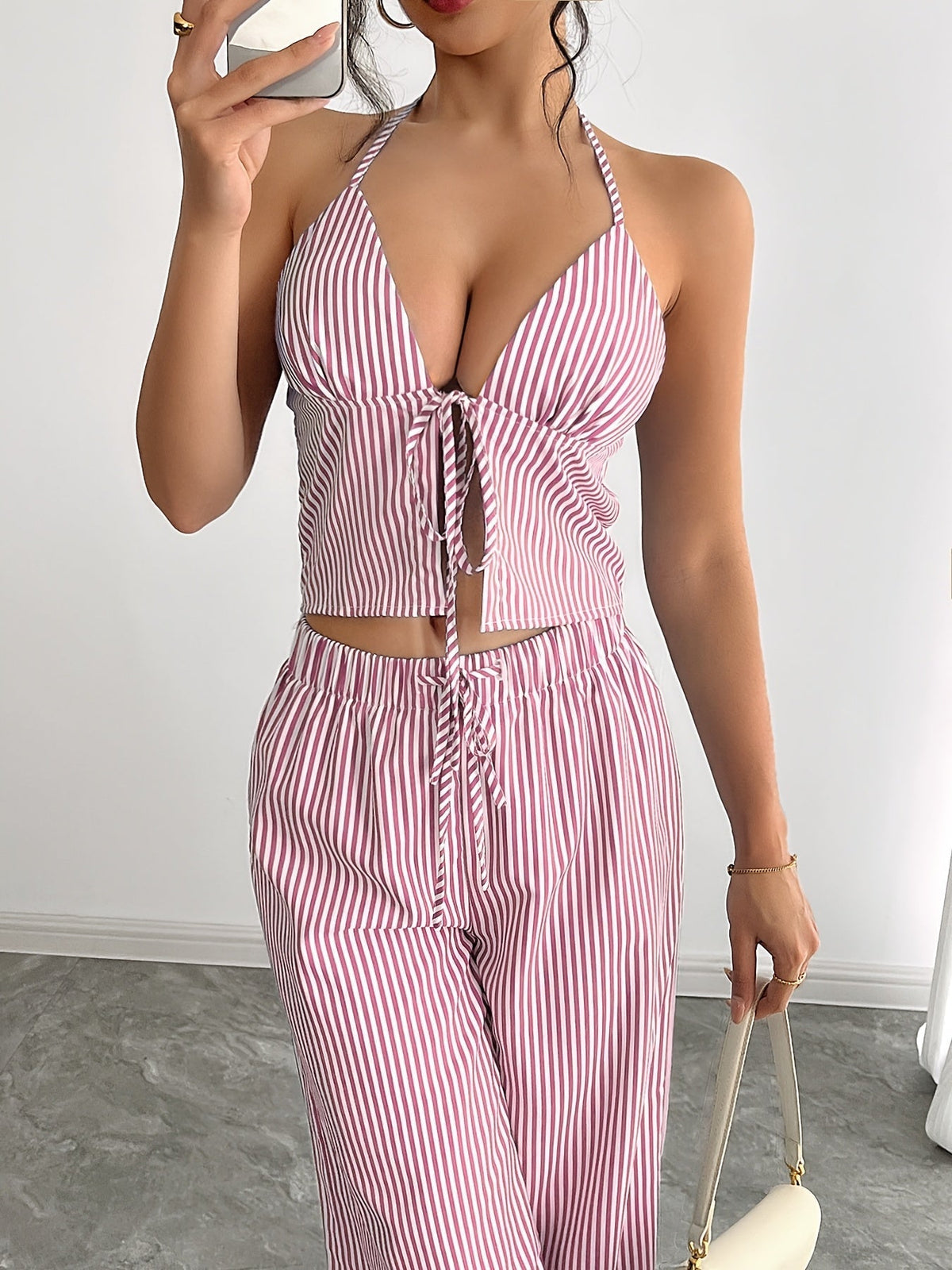 Conjunto Mary de top halter às riscas