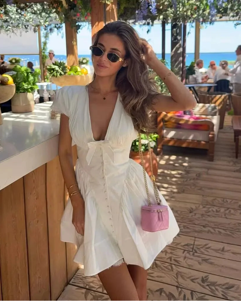 Vestido mini com laço e decote em V Mia