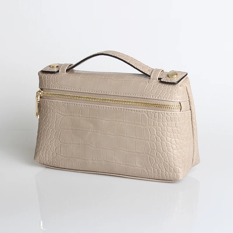 Clutch Minerva com padrão de crocodilo