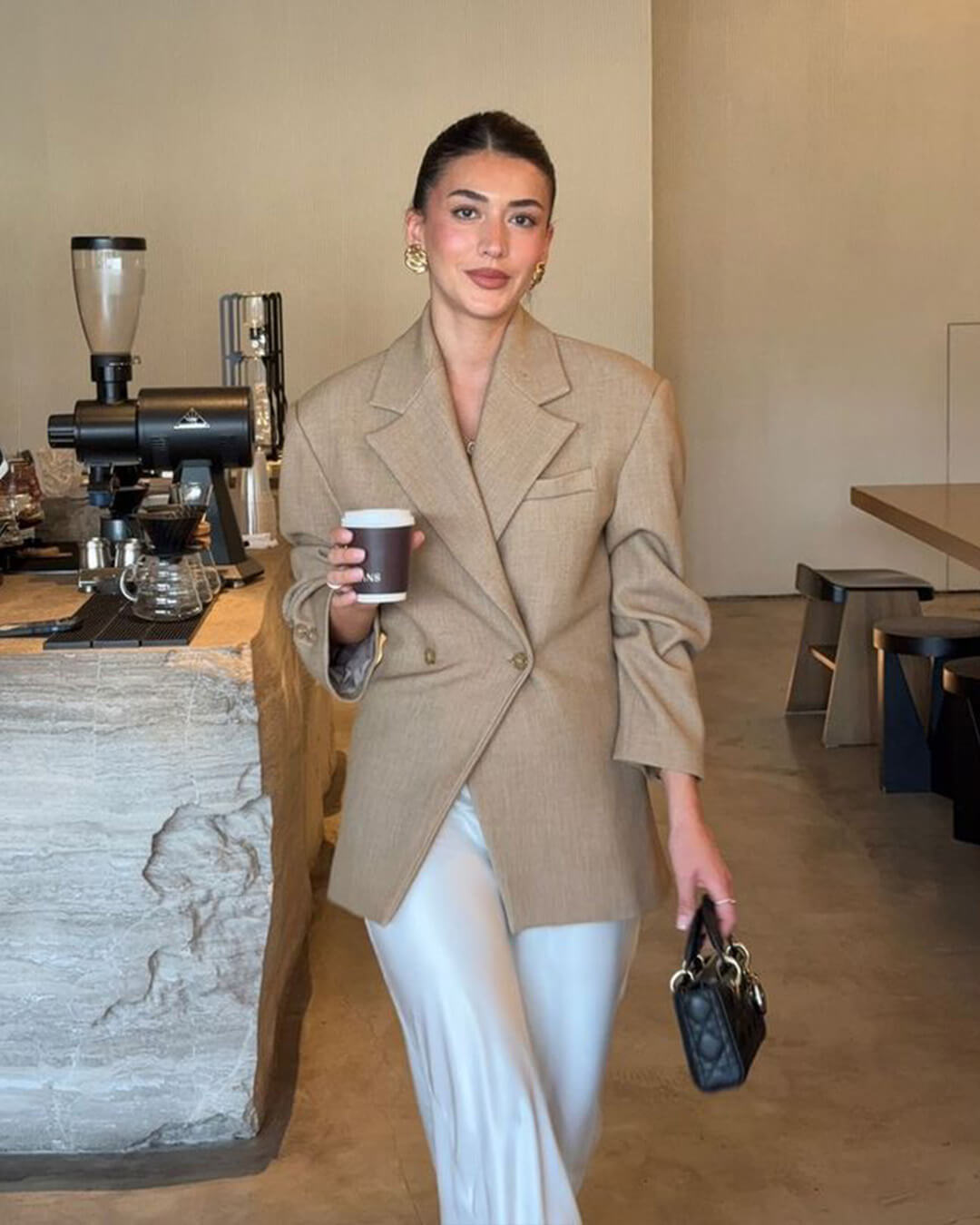Blazer cintado com lapela entalhada Myrna