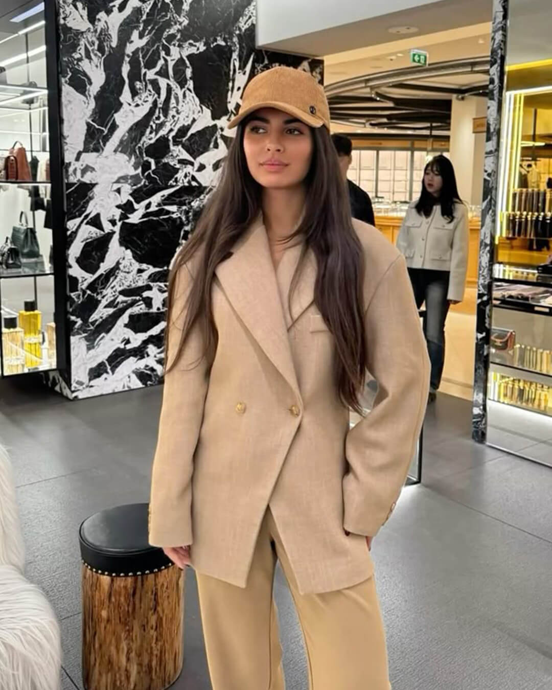 Blazer cintado com lapela entalhada Myrna