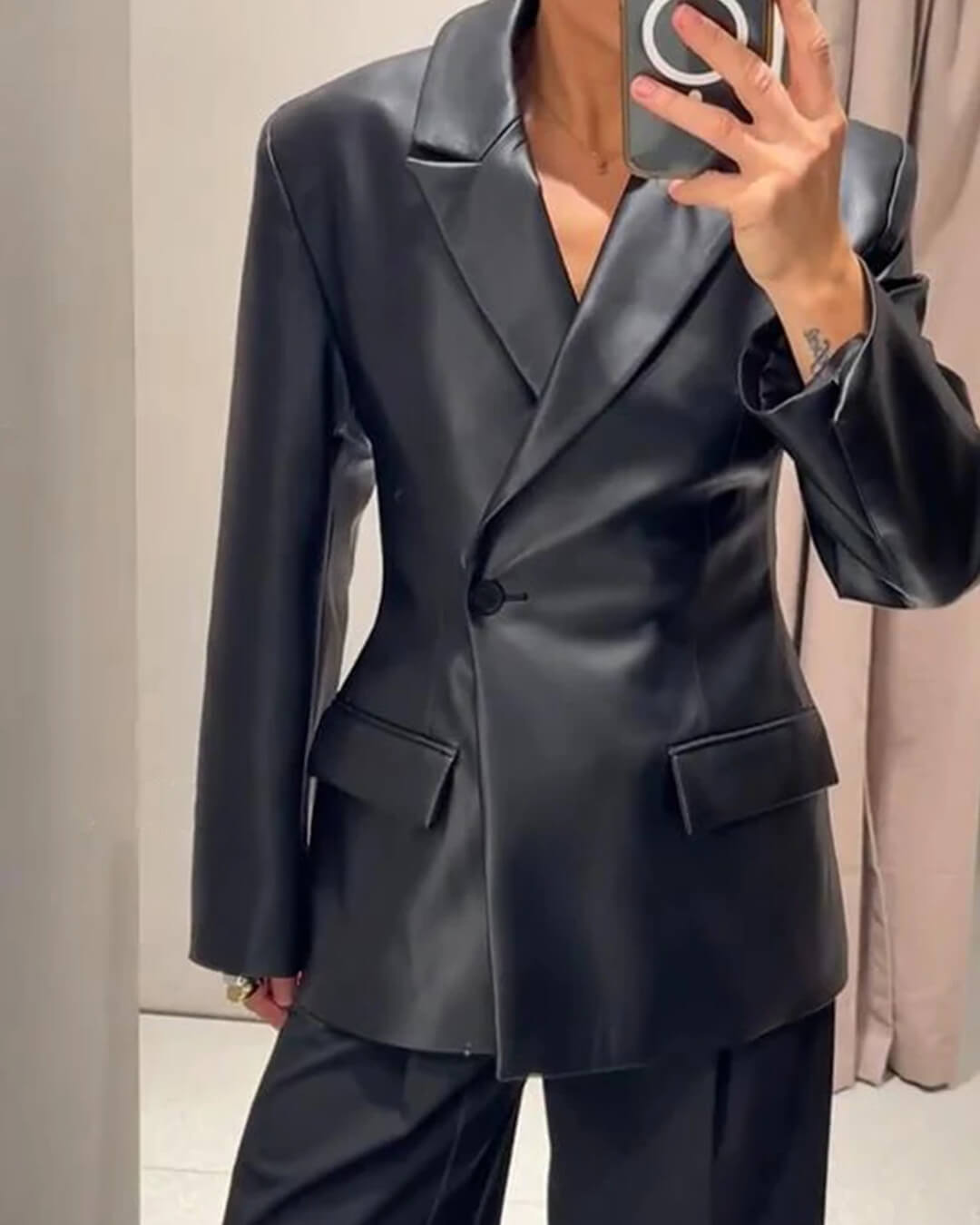 Blazer de pele sintética Nia