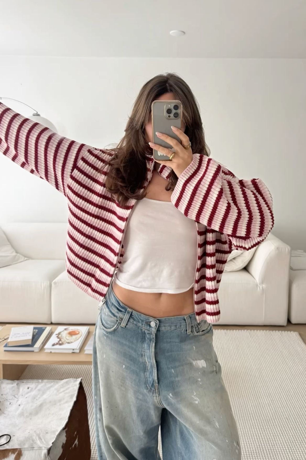 Camisola de malha às riscas, oversized e com fecho Nora