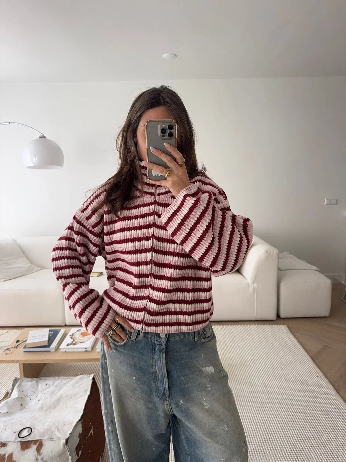 Camisola de malha às riscas, oversized e com fecho Nora