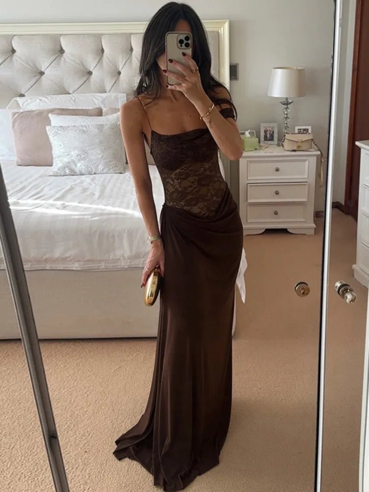 Vestido maxi de renda de um ombro Olga