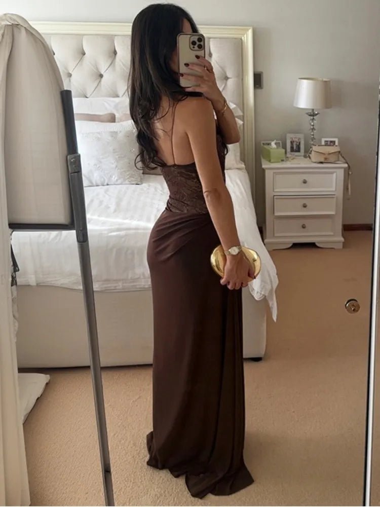 Vestido maxi de renda de um ombro Olga