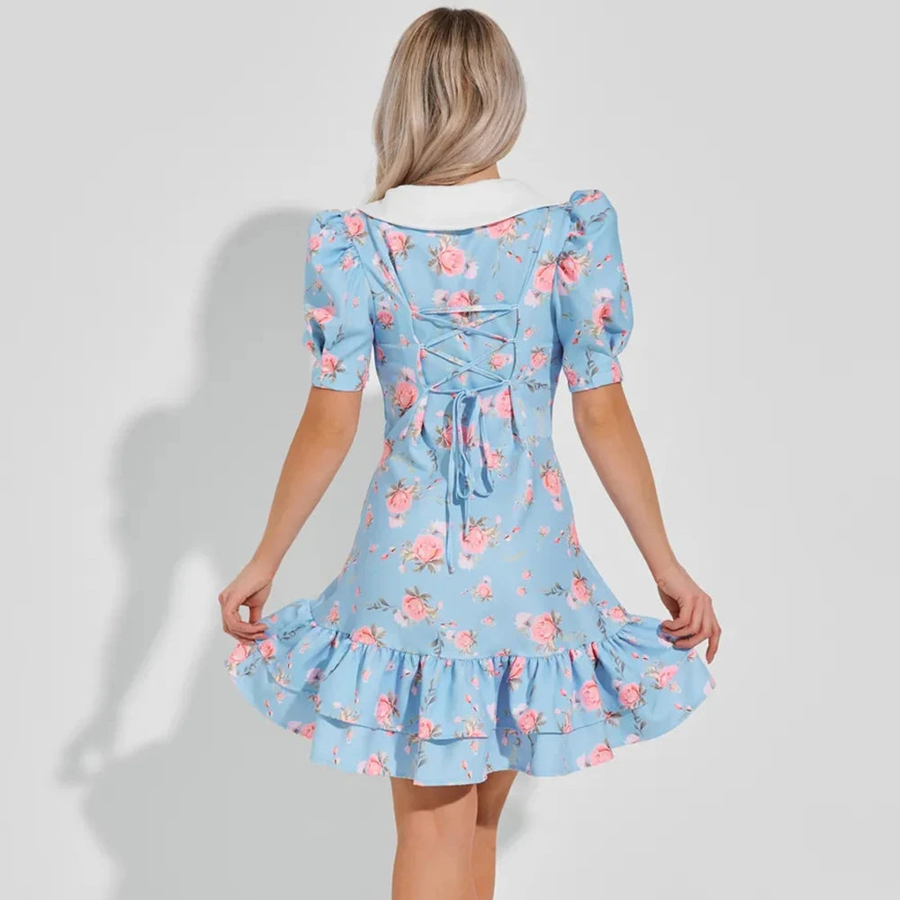 Vestido mini estampado com decote em V e folhos
