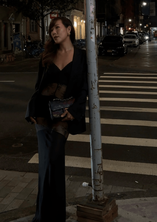 Vestido comprido Ravenna de renda transparente com alças