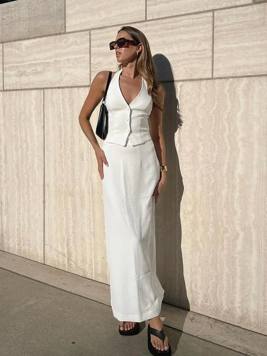 Conjunto Reese de colete e saia com decote halter