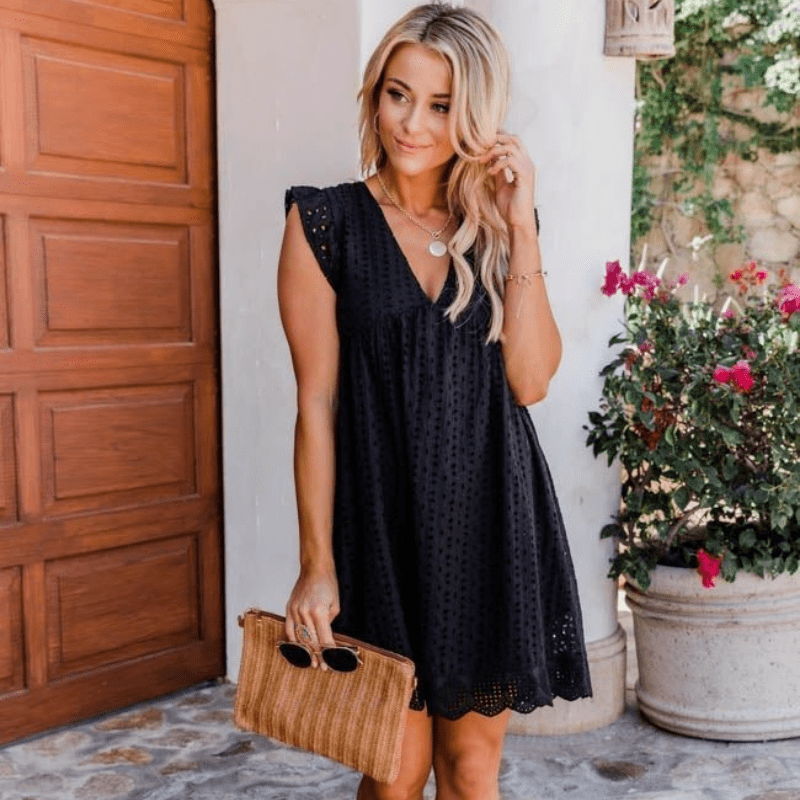Minivestido Regine sem mangas com decote em V