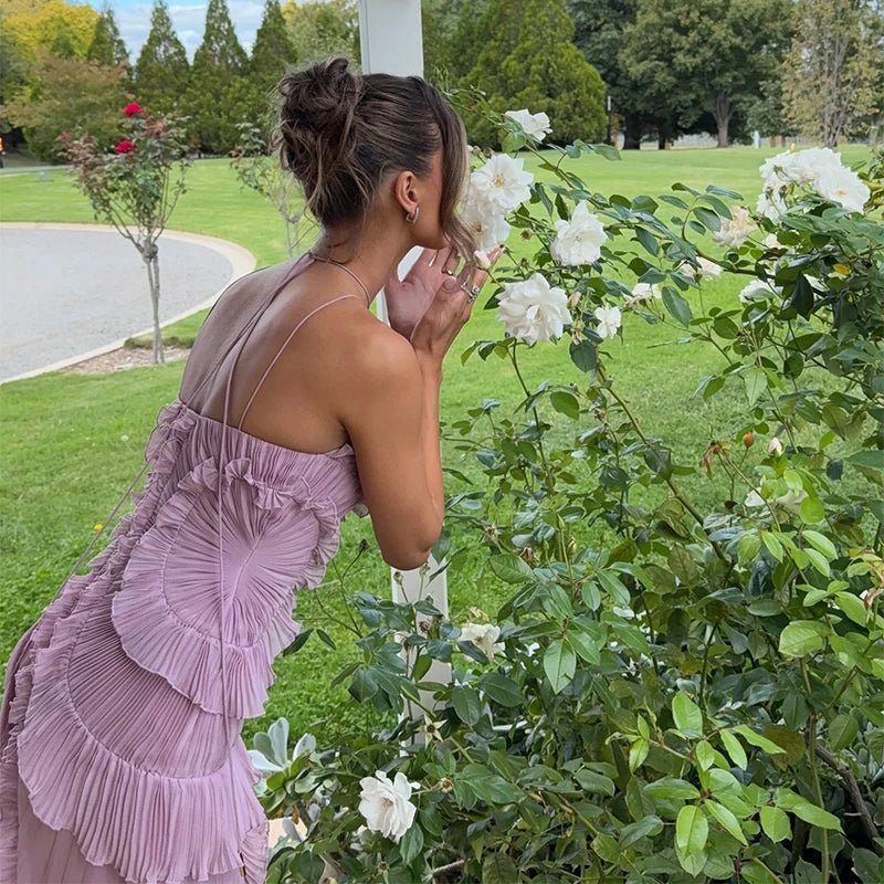 Vestido de cerimónia em linha A com decote halter Renata