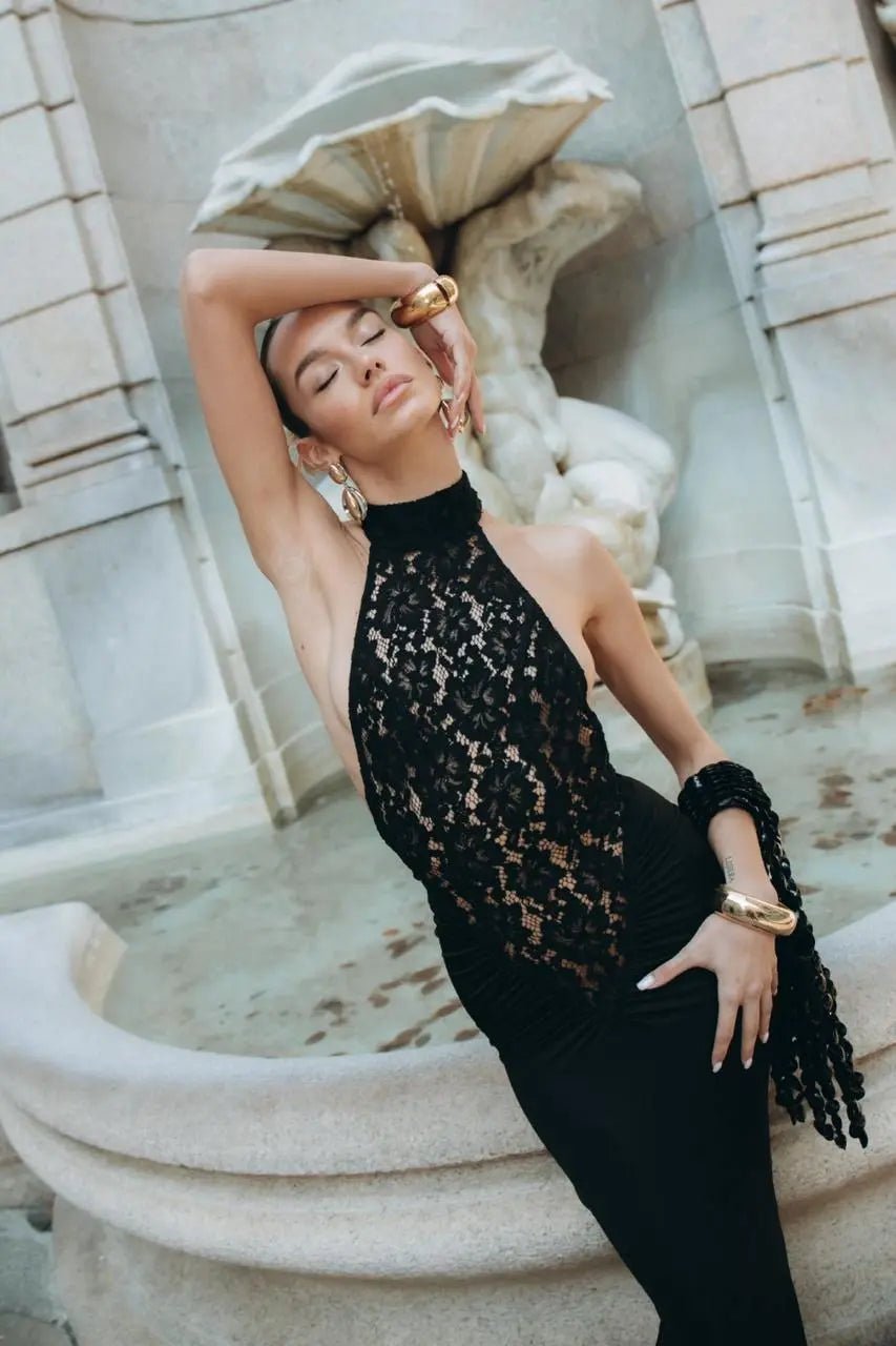 Vestido comprido Riona justo ao corpo e com costas descobertas