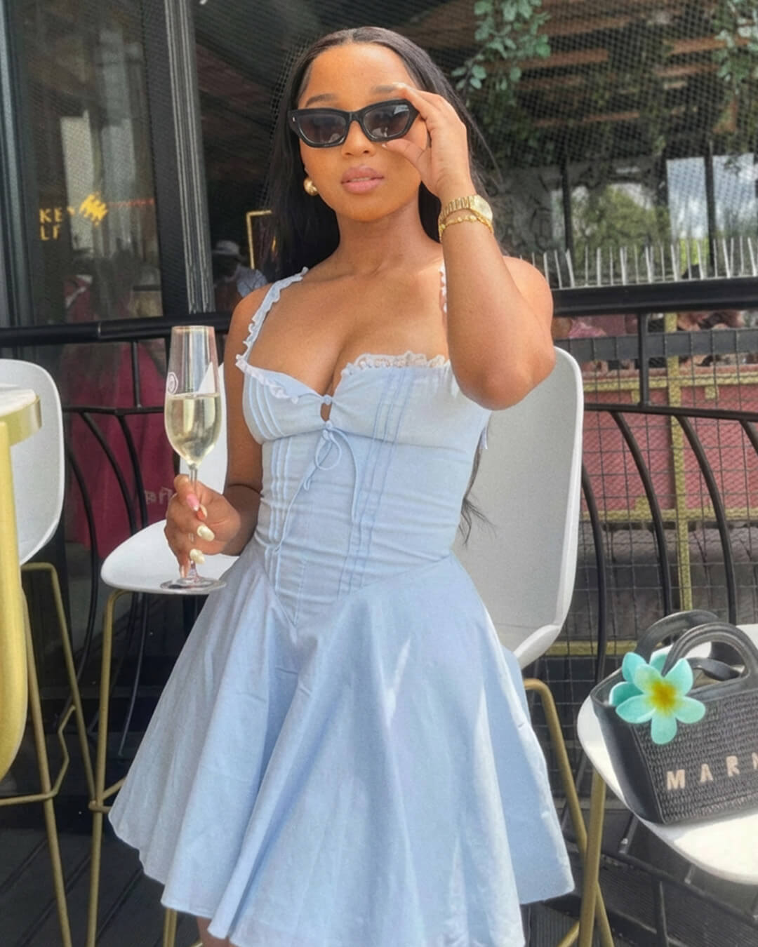 Vestido mini com cordões nas costas Rosa
