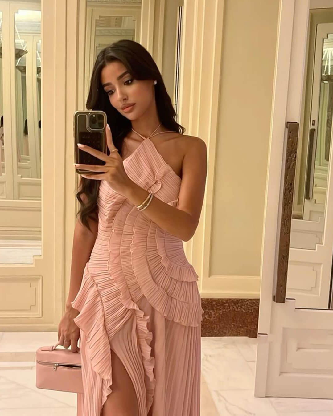 Vestido de tule com folhos Ruffa