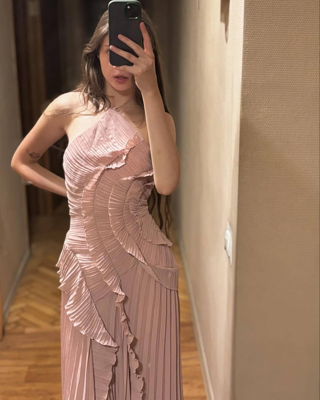 Vestido de tule com folhos Ruffa