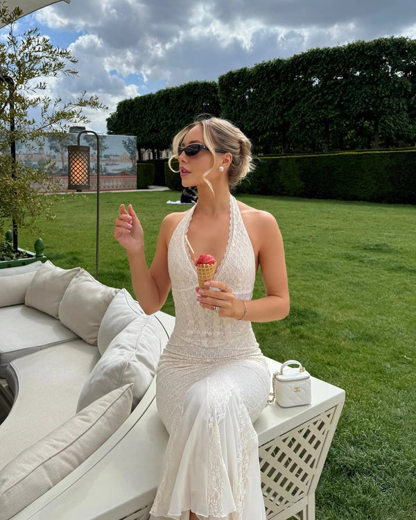 Vestido comprido de renda com decote halter Sienna