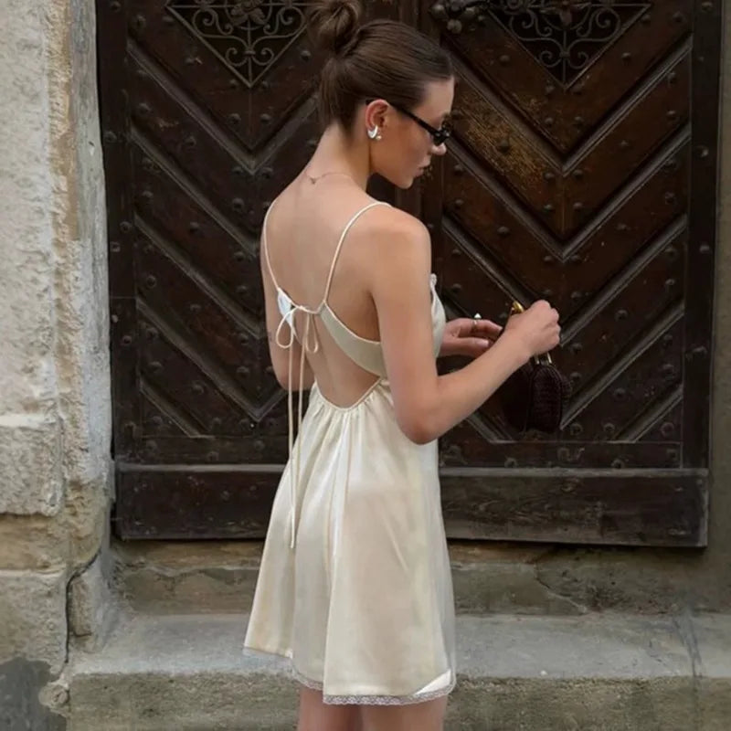 Vestido justo sem mangas