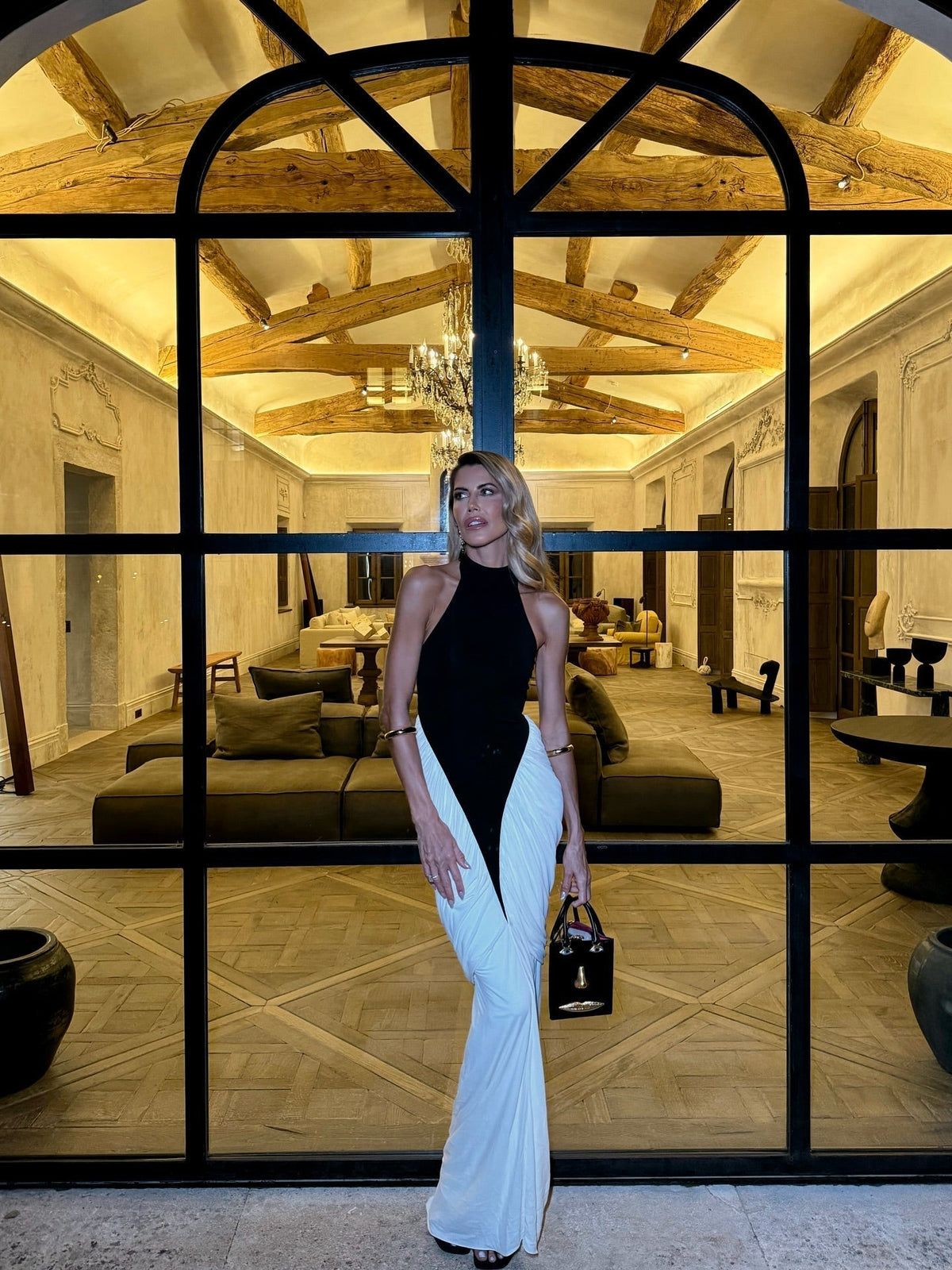 Vestido comprido justo com franzidos Sloane