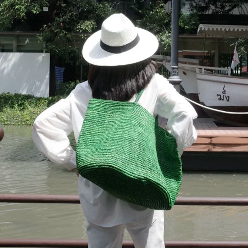 Tote de ráfia entrançada à mão Sophia