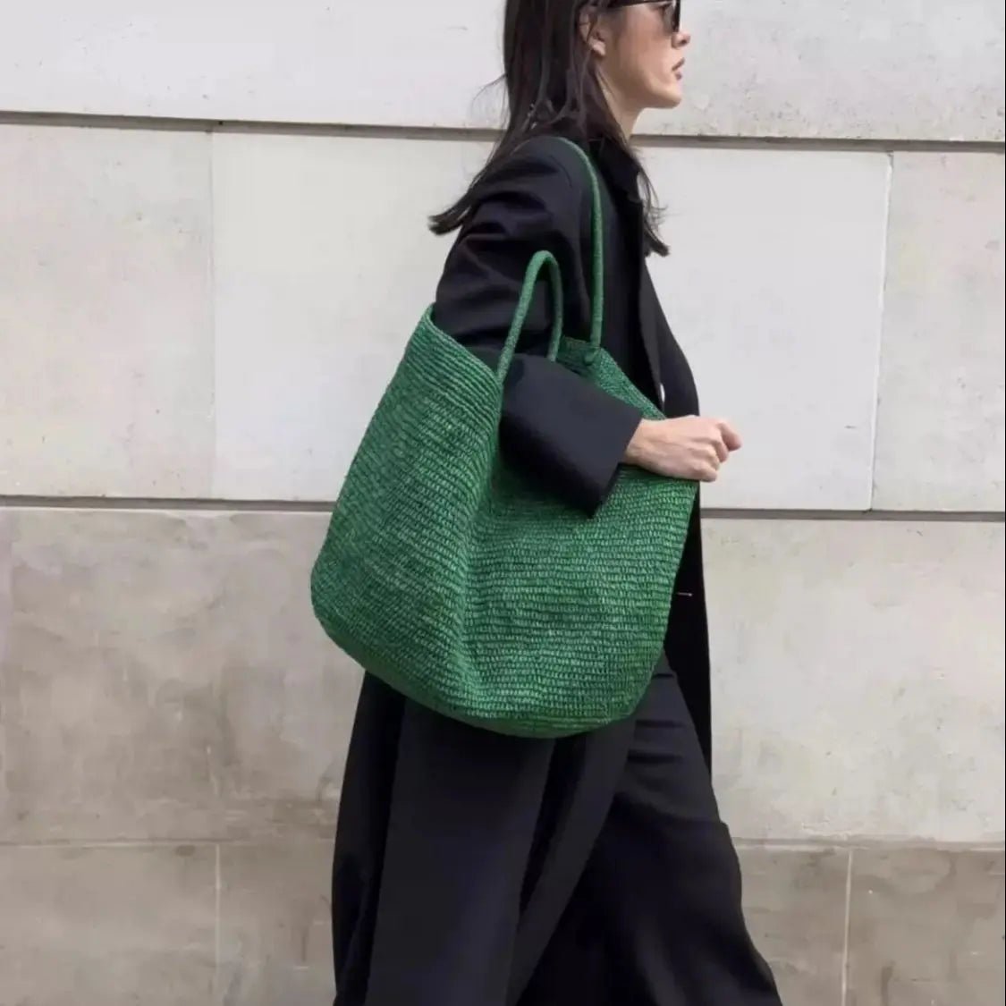 Tote de ráfia entrançada à mão Sophia