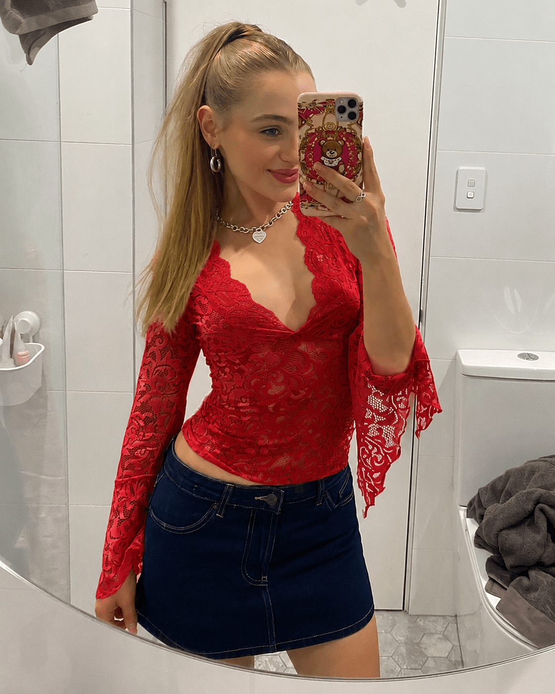 Top de renda com decote em V Sophia