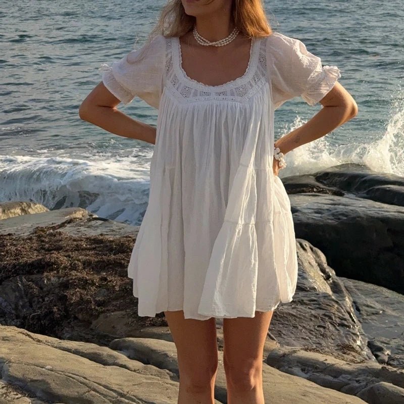 Vestido vintage curto de mangas balão Sophia