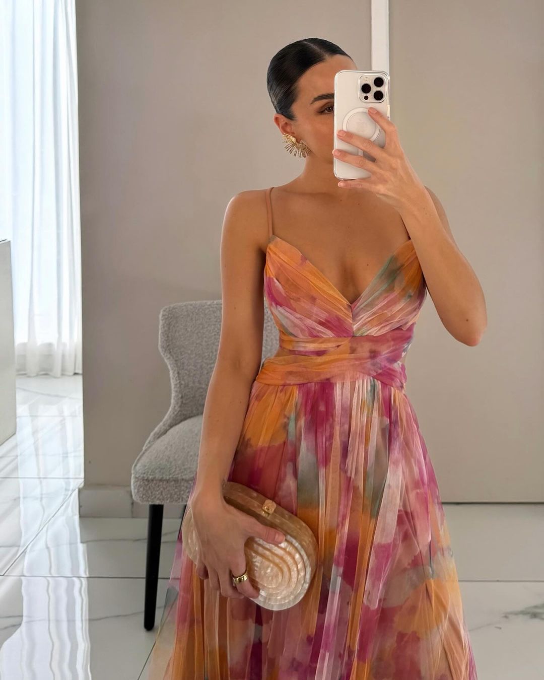 Vestido maxi Stella floral com decote em V