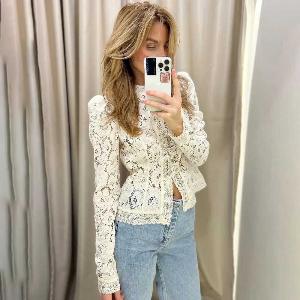 Blusa de renda de manga comprida Suzan