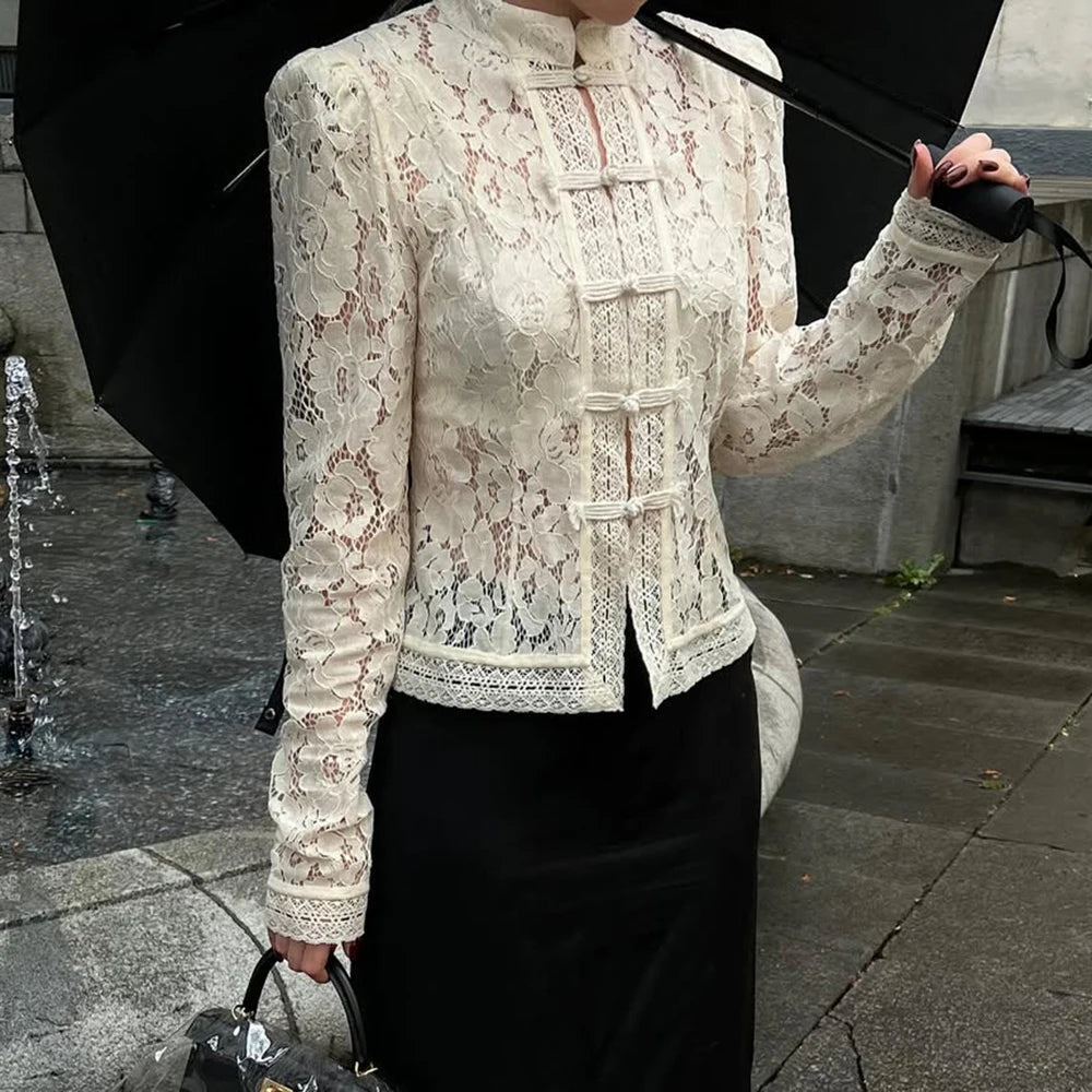 Blusa de renda de manga comprida Suzan